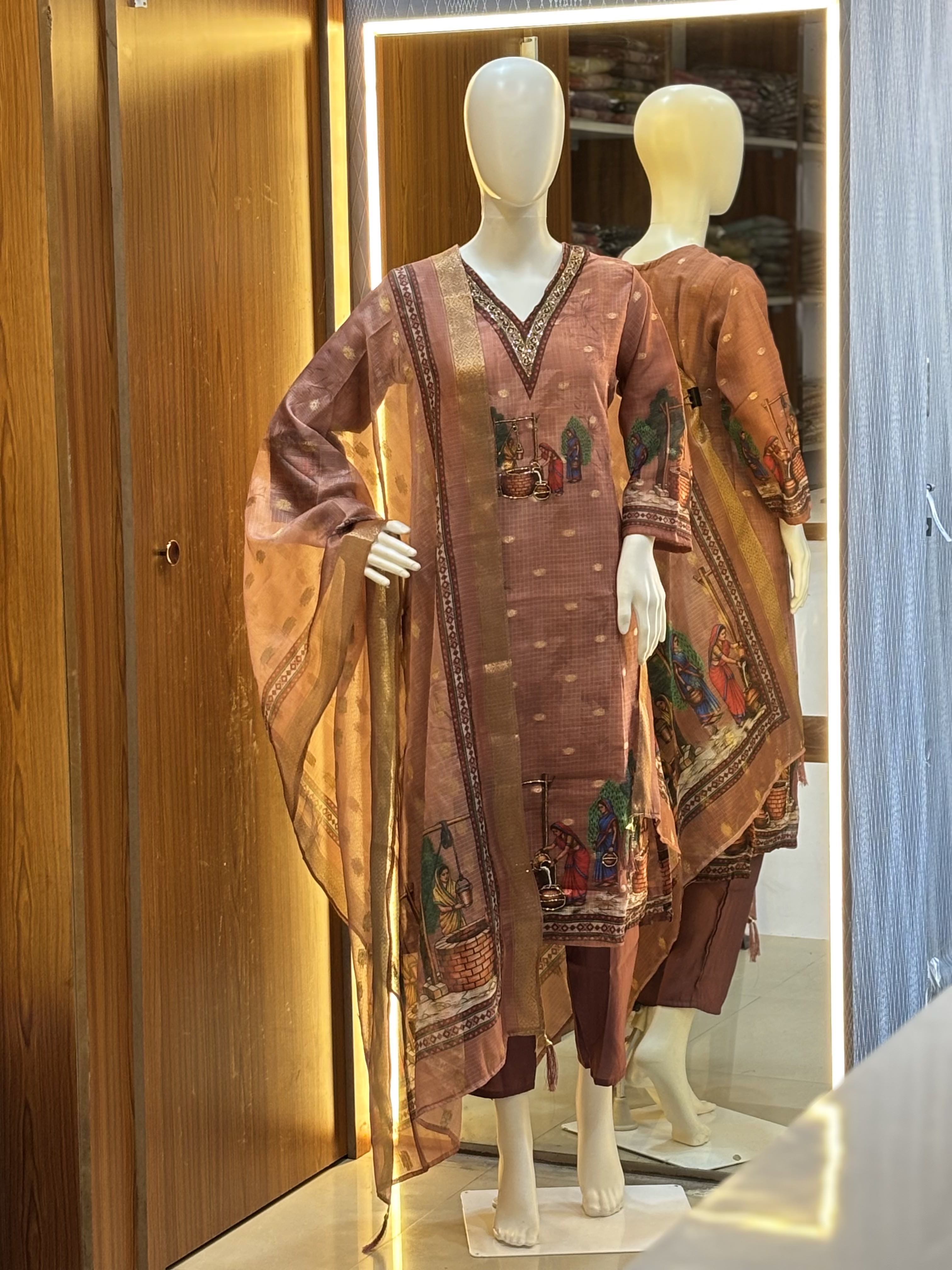ZAMDANI DRESS 3 PIECE SET