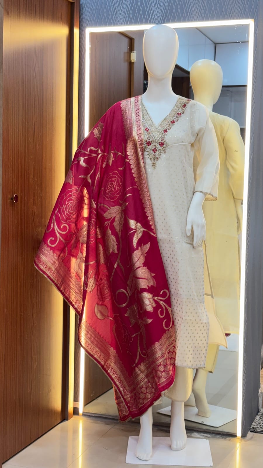 PARTY WEAR DRESS